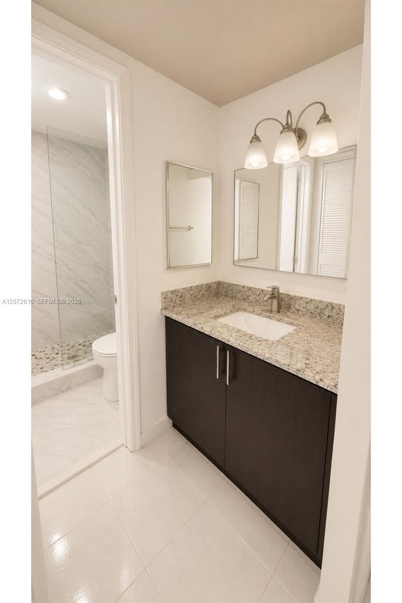 PINKE LAKE VILLAGE · #302 in Miami - Photo 12