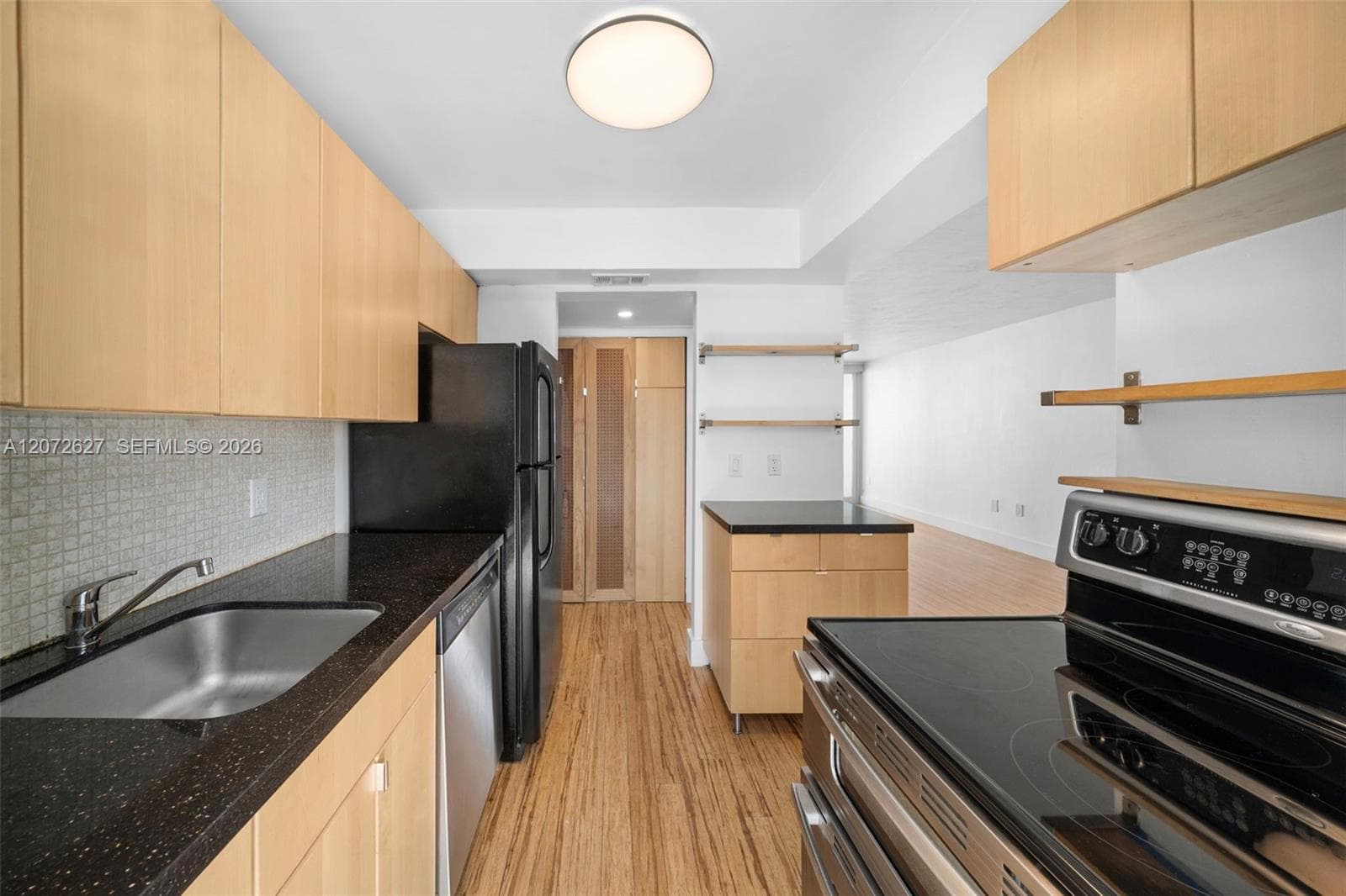 Bayside Terrace Condo · #4B in Miami Beach - Photo 6