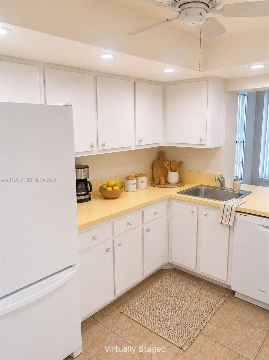 TOWERS OF OCEANVIEW SOUTH · #224 in Hallandale Beach - Photo 14