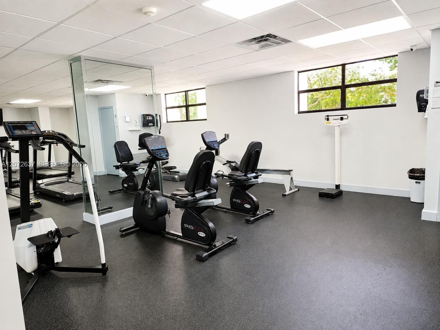 TOWERS OF OCEANVIEW SOUTH · #224 in Hallandale Beach - Photo 35