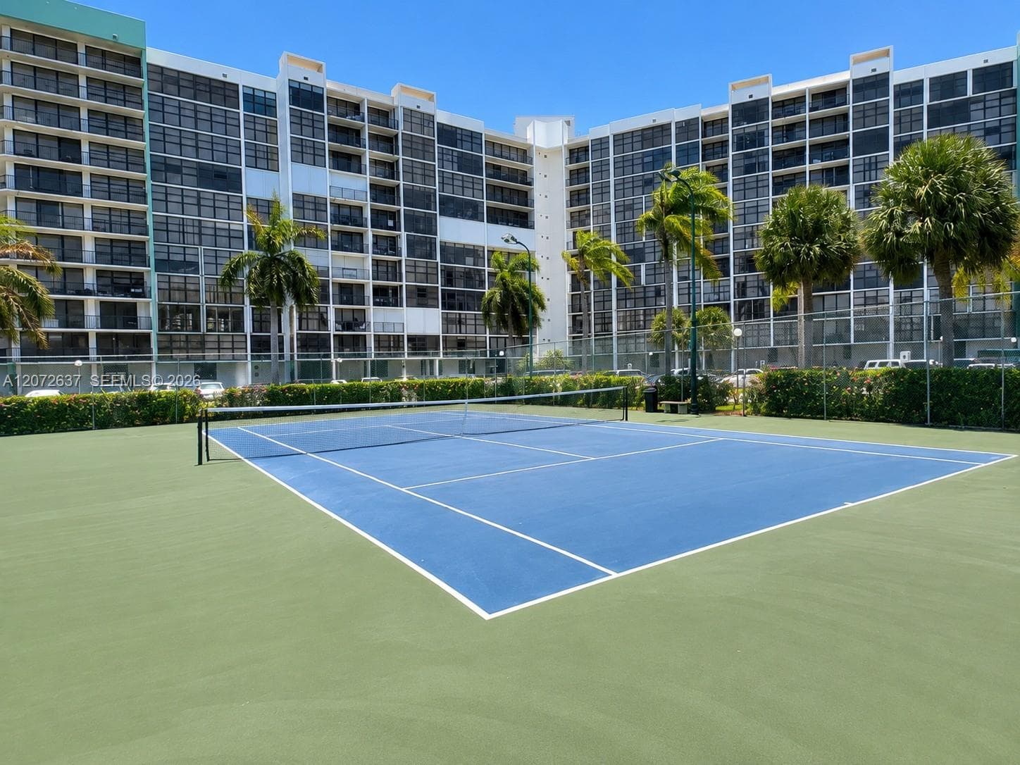 TOWERS OF OCEANVIEW SOUTH · #224 in Hallandale Beach - Photo 29