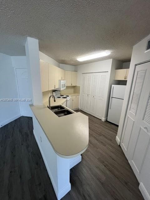 MEDITERRANEAN VILLAS COND · #109 in Hialeah - Photo 2
