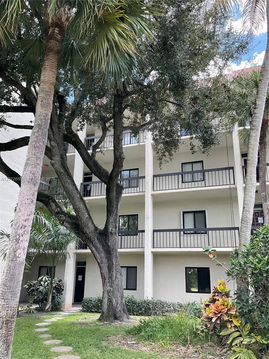 The Lands of the Presiden · #403 in West Palm Beach - Photo 46