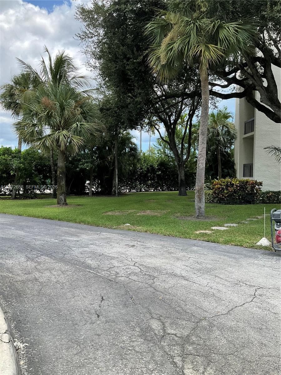 The Lands of the Presiden · #403 in West Palm Beach - Photo 47