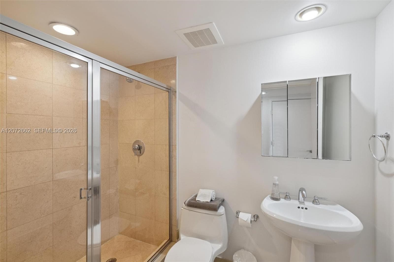 BEACH CLUB TWO CONDO · #4303 in Hallandale Beach - Photo 24