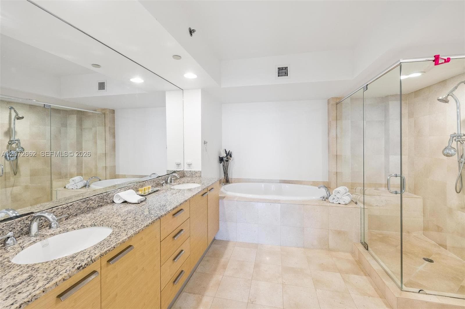 BEACH CLUB TWO CONDO · #4303 in Hallandale Beach - Photo 19