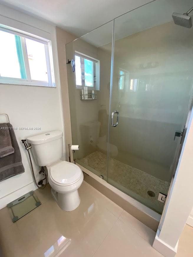 SURFSIDE PALMS CONDO · #512 in Surfside - Photo 12