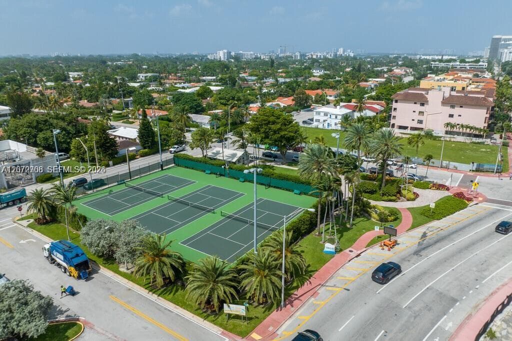 SURFSIDE PALMS CONDO · #512 in Surfside - Photo 20
