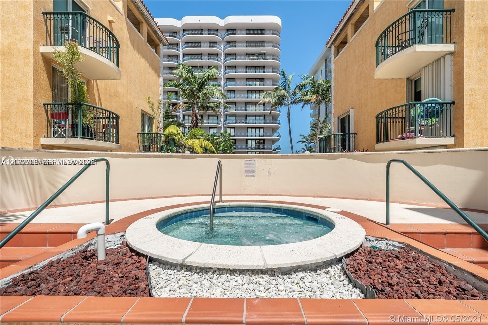 SURFSIDE PALMS CONDO · #512 in Surfside - Photo 21