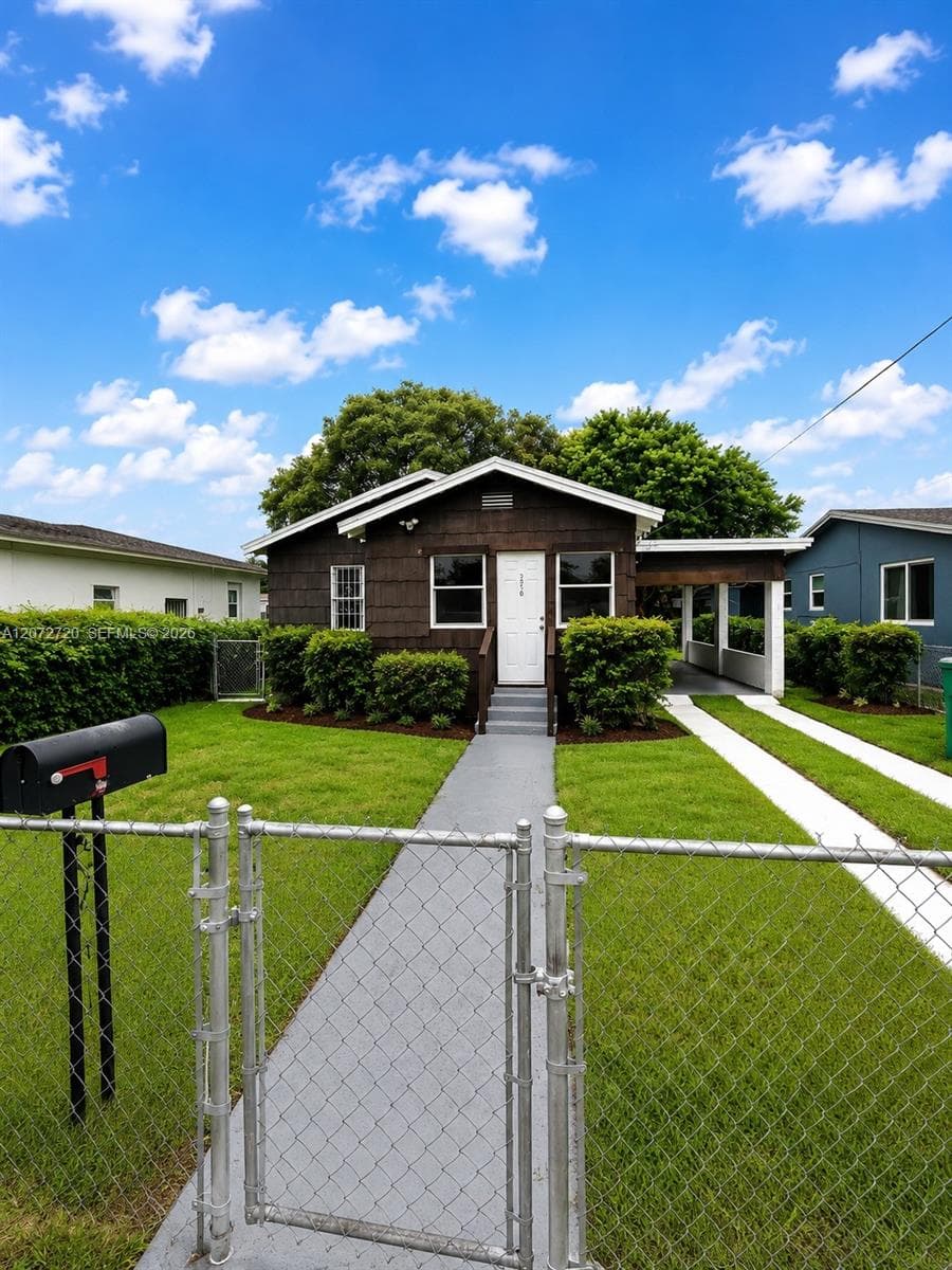 2978 NW 52nd St photo 1