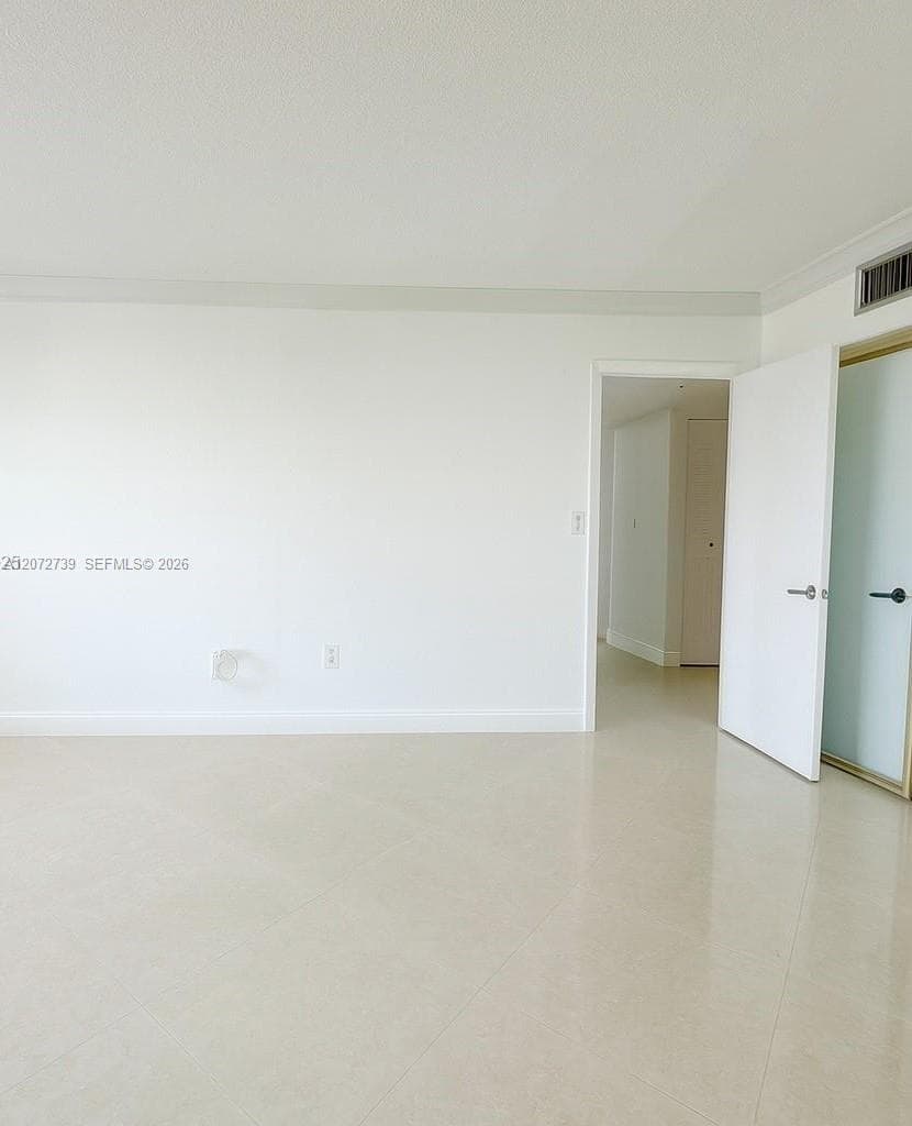 COMMODORE PLAZA CONDO · #717 in Aventura - Photo 18