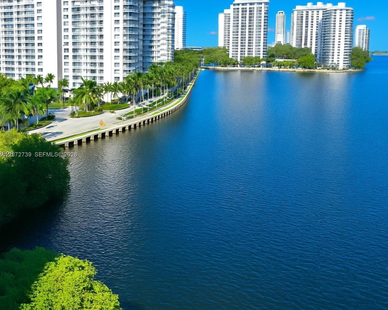 COMMODORE PLAZA CONDO · #717 in Aventura - Photo 25