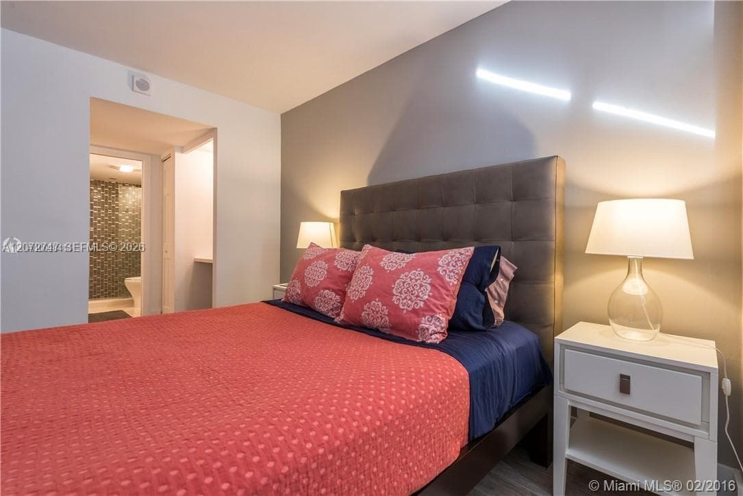OCEAN POINT CONDO · #408 in Miami Beach - Photo 12