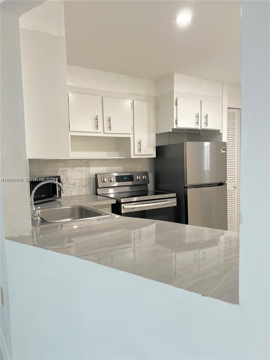 JADE WINDS GROUP BAMBOO G · #307-3 in Miami - Photo 3