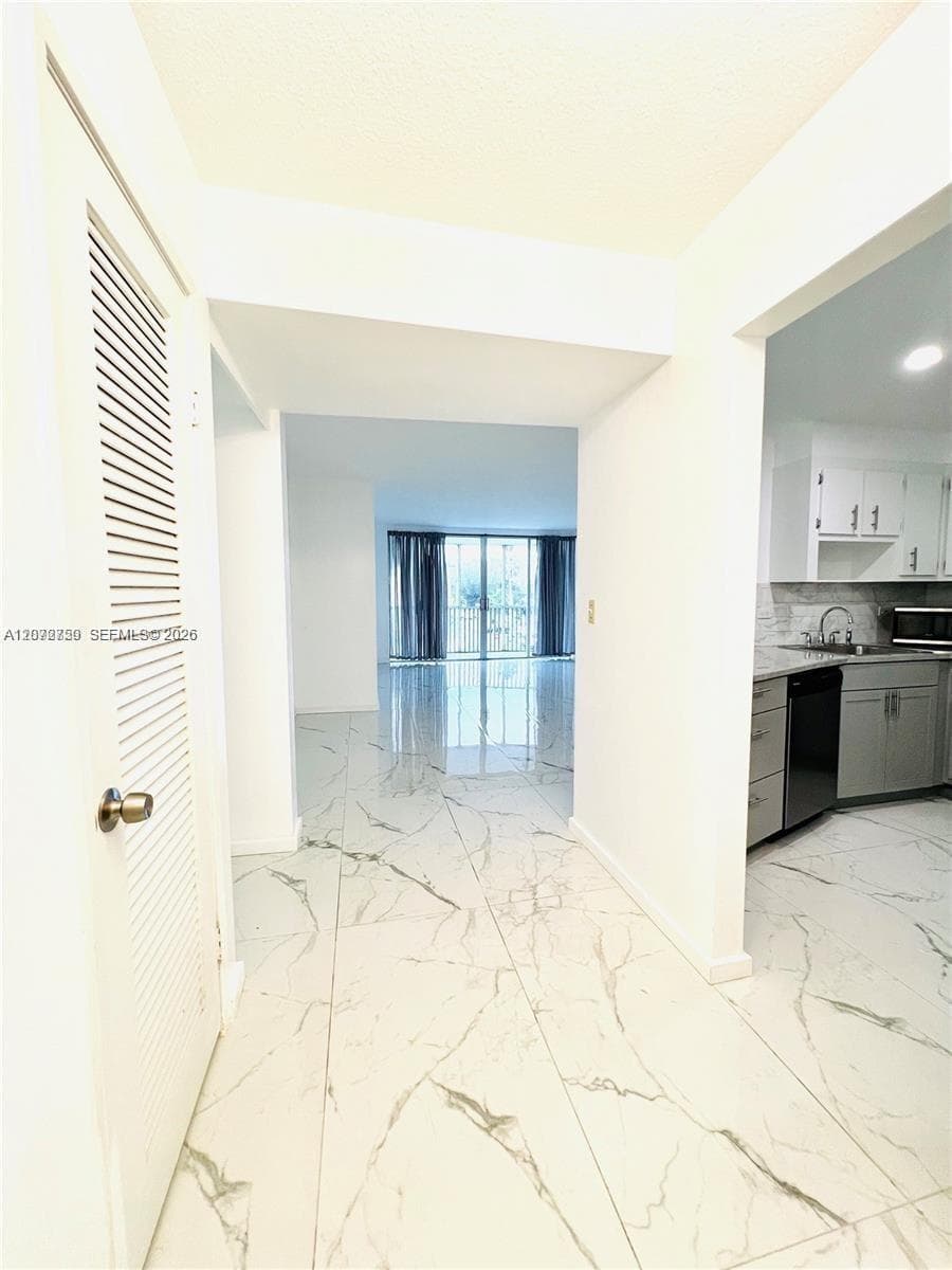 JADE WINDS GROUP BAMBOO G · #307-3 in Miami - Photo 4