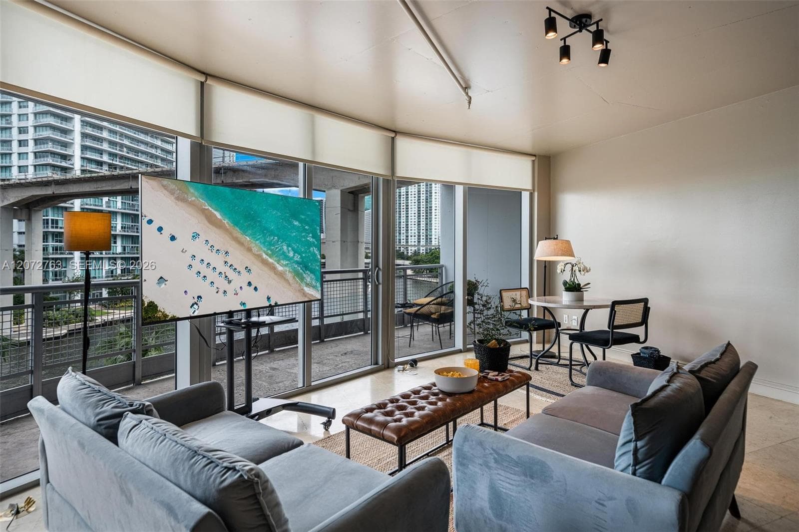 NEO VERTIKA CONDO · #501 in Miami - Photo 8