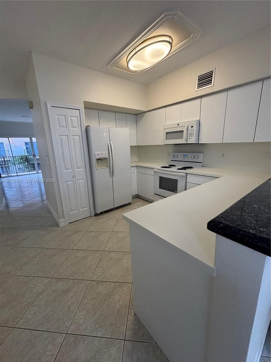 VILLAS AT THE HAMMOCKS CO · #108-4 in Miami - Photo 12