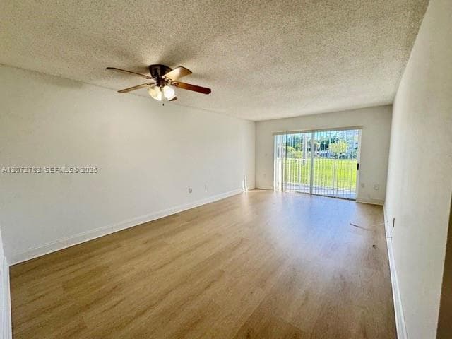 DORAL GARDENS II CONDO · #207 in Doral - Photo 3