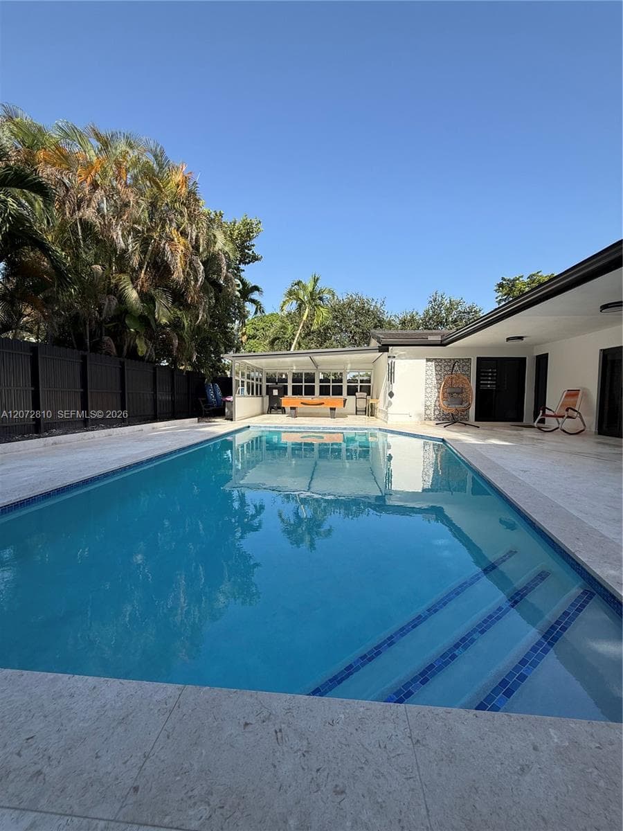 6901 S Miami Lakeway S photo 42