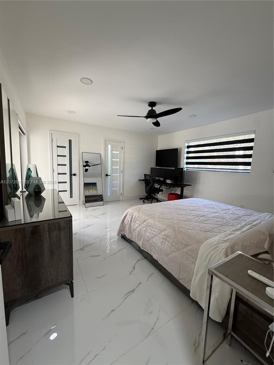 6901 S Miami Lakeway S photo 16