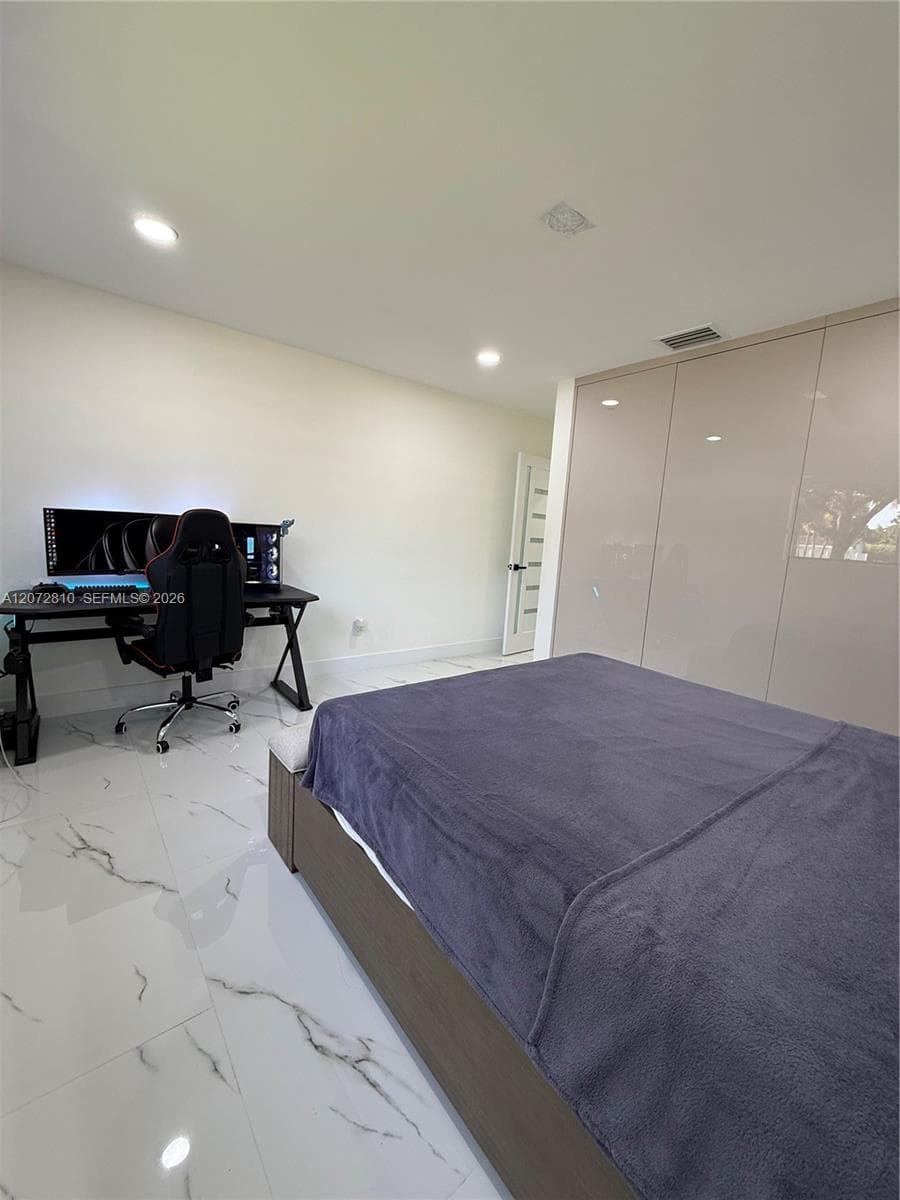 6901 S Miami Lakeway S photo 31