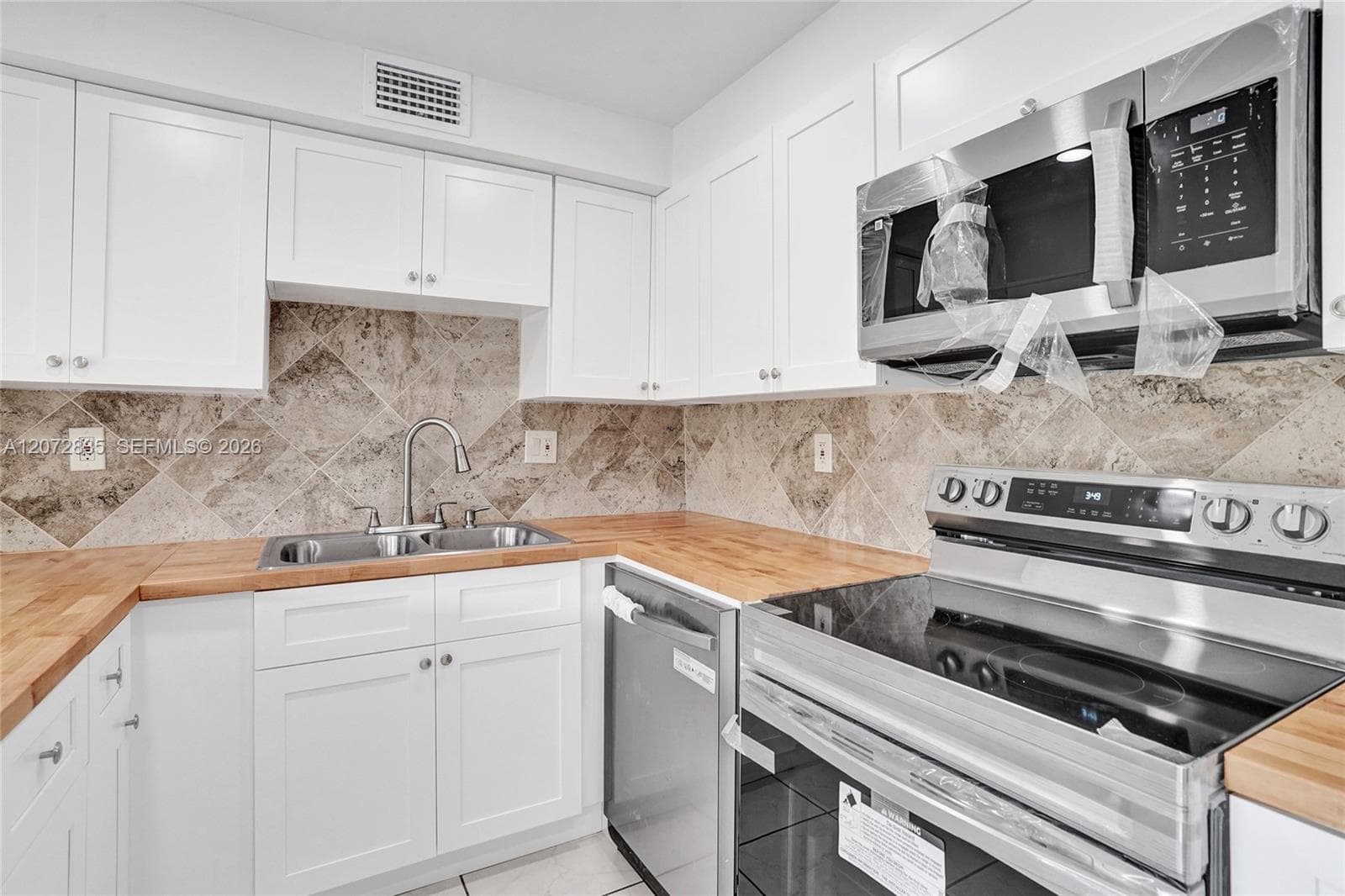 MILLER GARDENS CONDO · #1118 in Miami - Photo 14