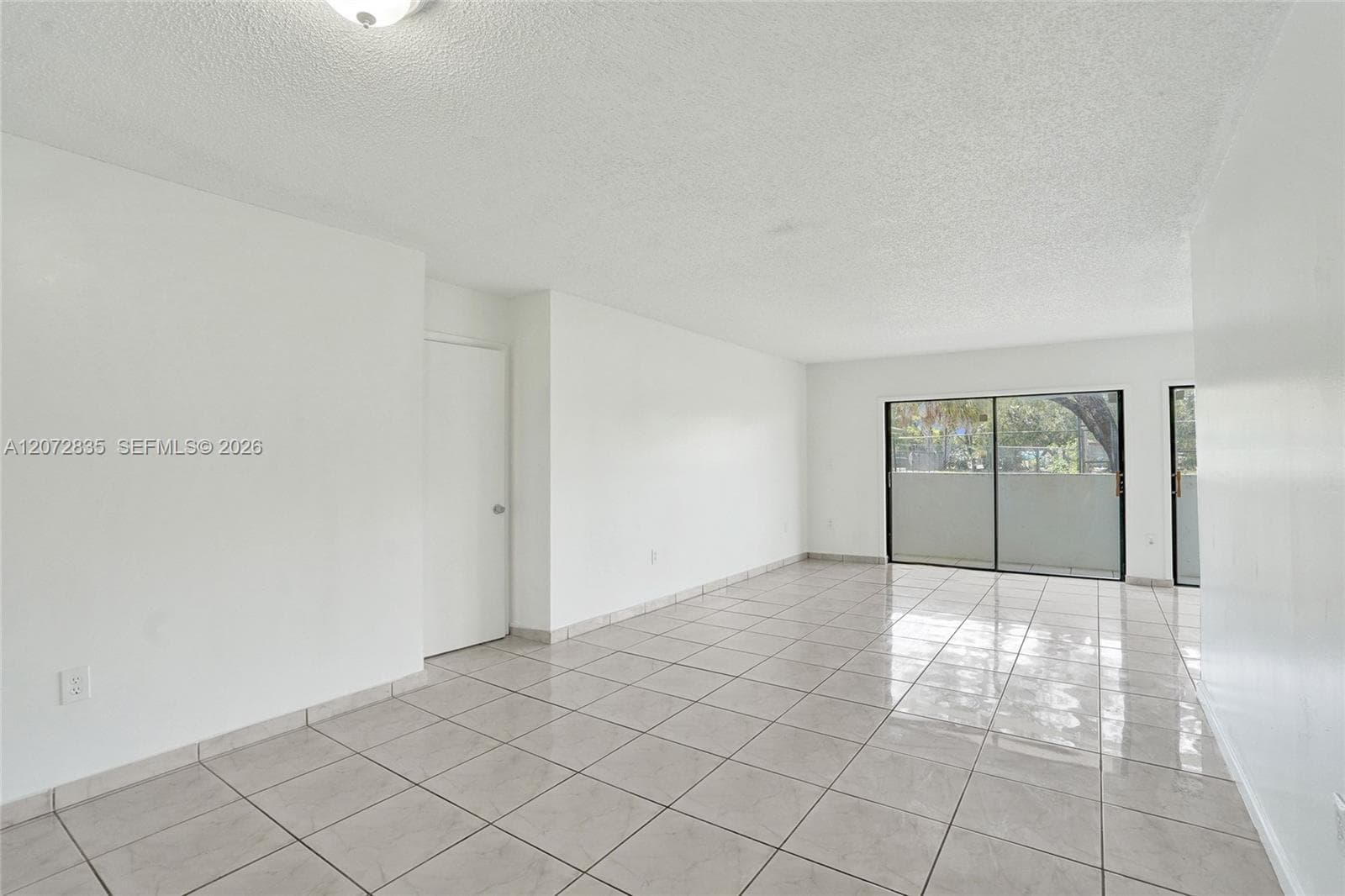 MILLER GARDENS CONDO · #1118 in Miami - Photo 4