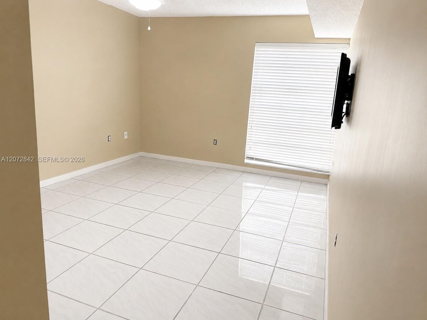 KENLAND BEND NORTH CONDO · #M110 in Miami - Photo 6