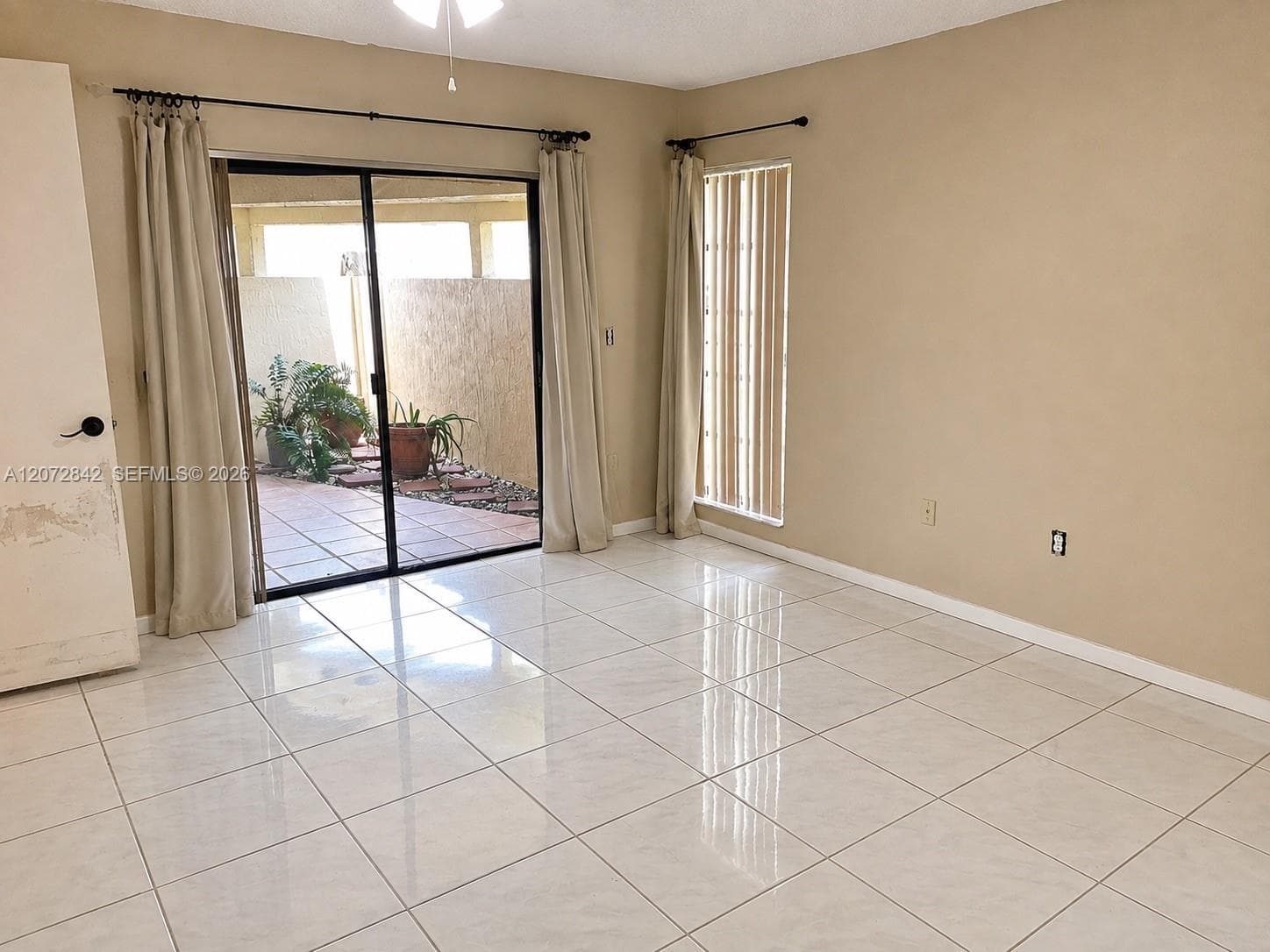 KENLAND BEND NORTH CONDO · #M110 in Miami - Photo 5