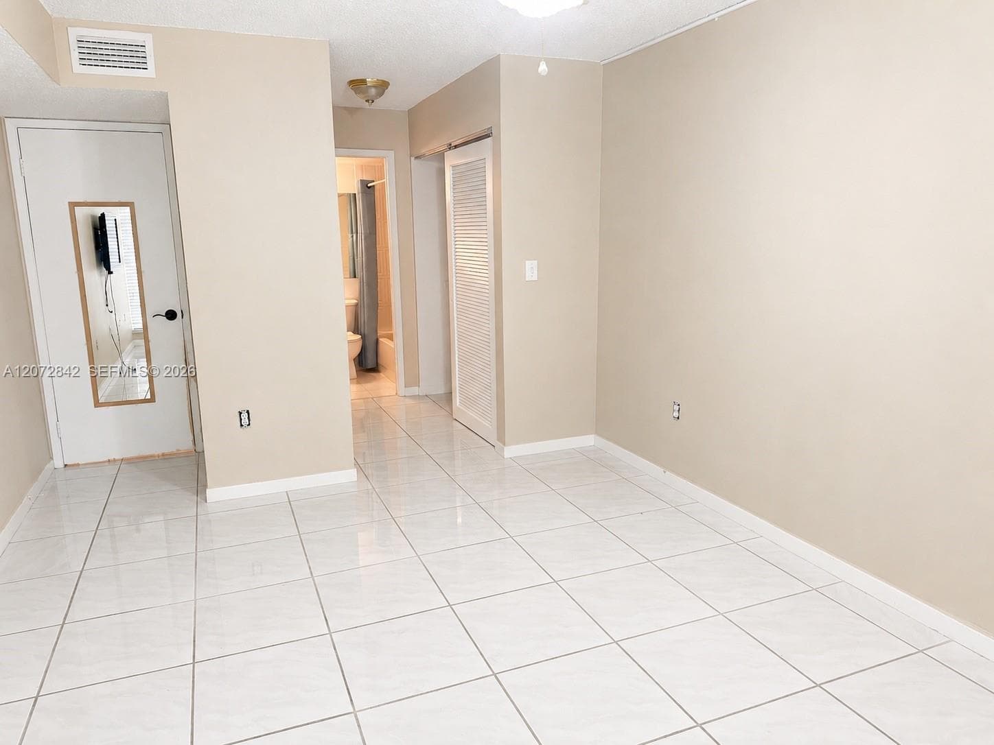 KENLAND BEND NORTH CONDO · #M110 in Miami - Photo 10