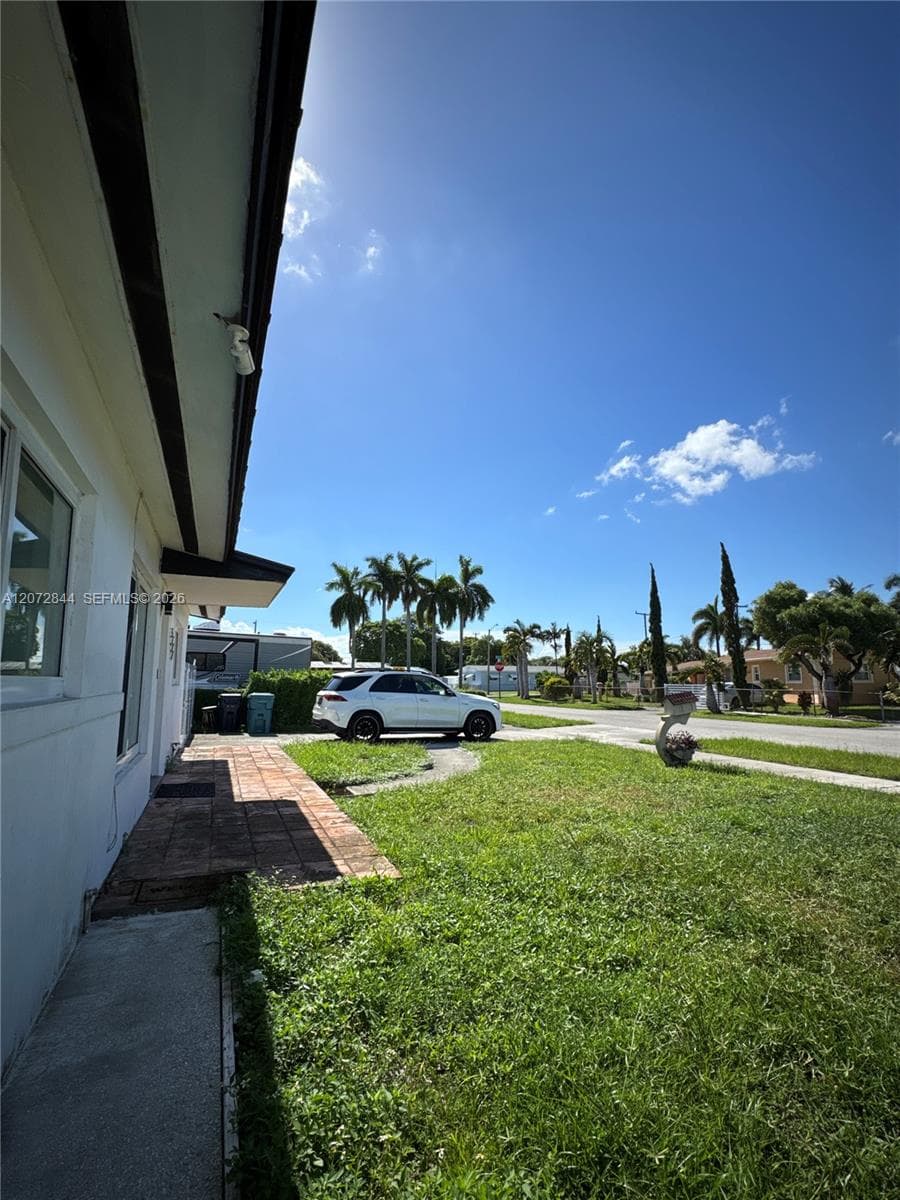 5500 NW 178th Ter photo 71