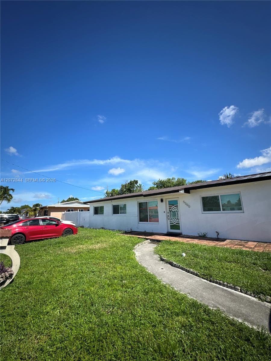 5500 NW 178th Ter photo 65