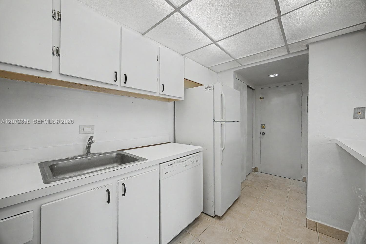 DADELAND GROVE CONDO · #A409 in Pinecrest - Photo 8