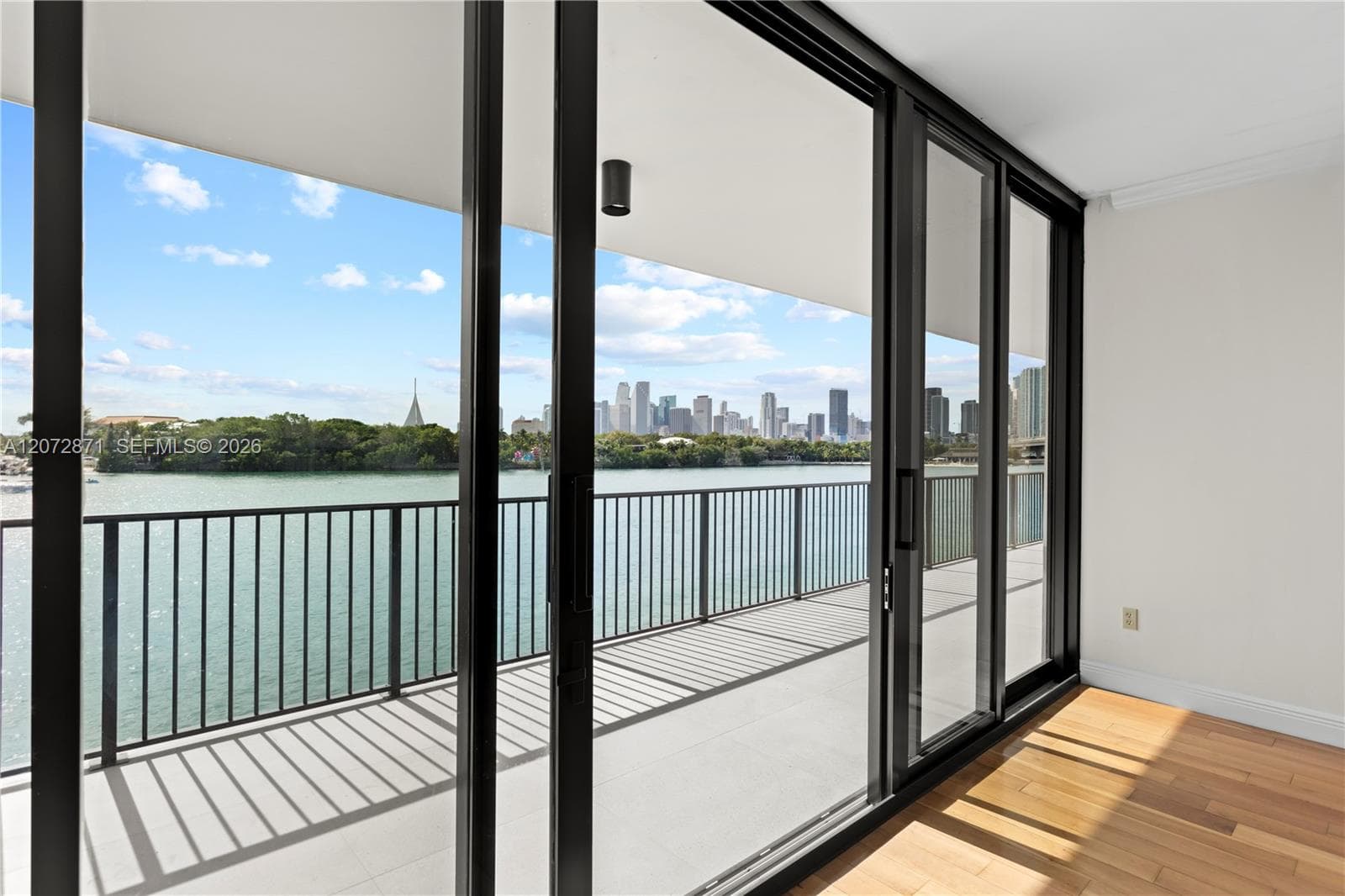 1000 Venetian Way · #301/303 in Miami - Photo 32