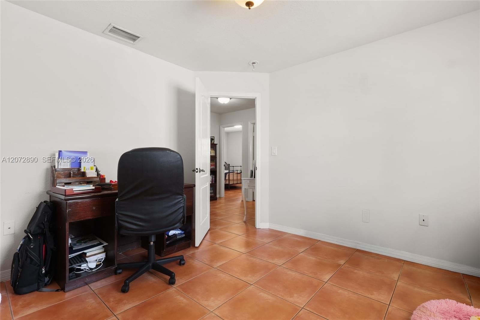 15867 SW 44th St photo 27