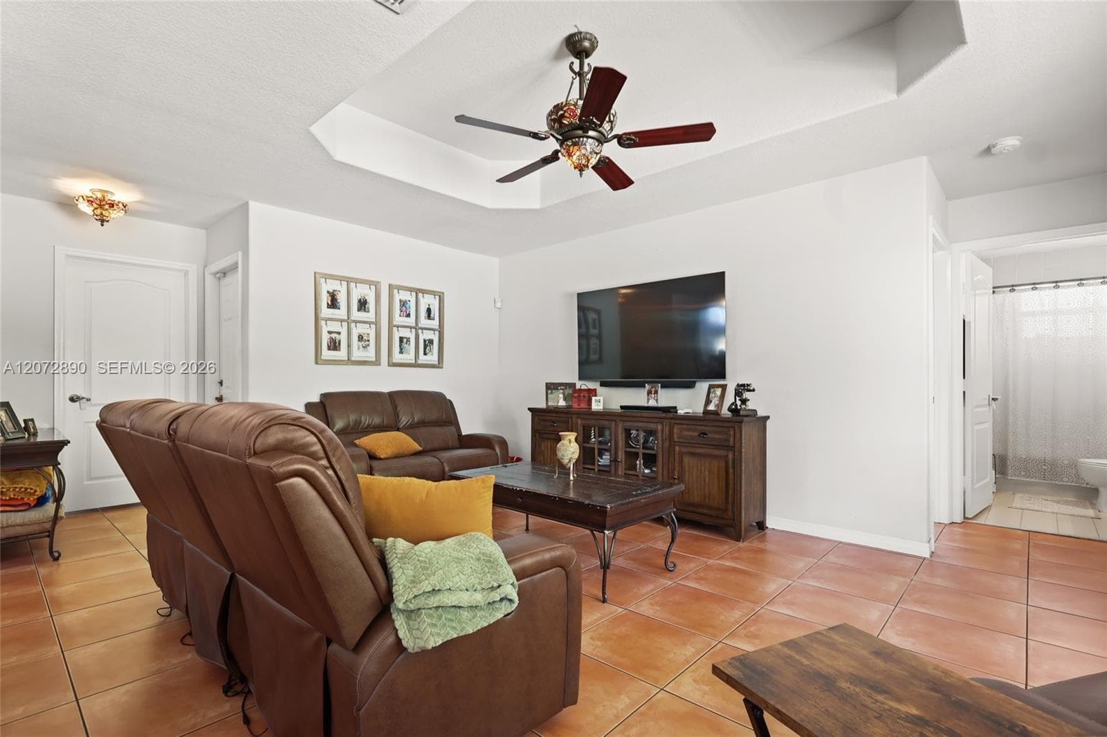 15867 SW 44th St photo 9
