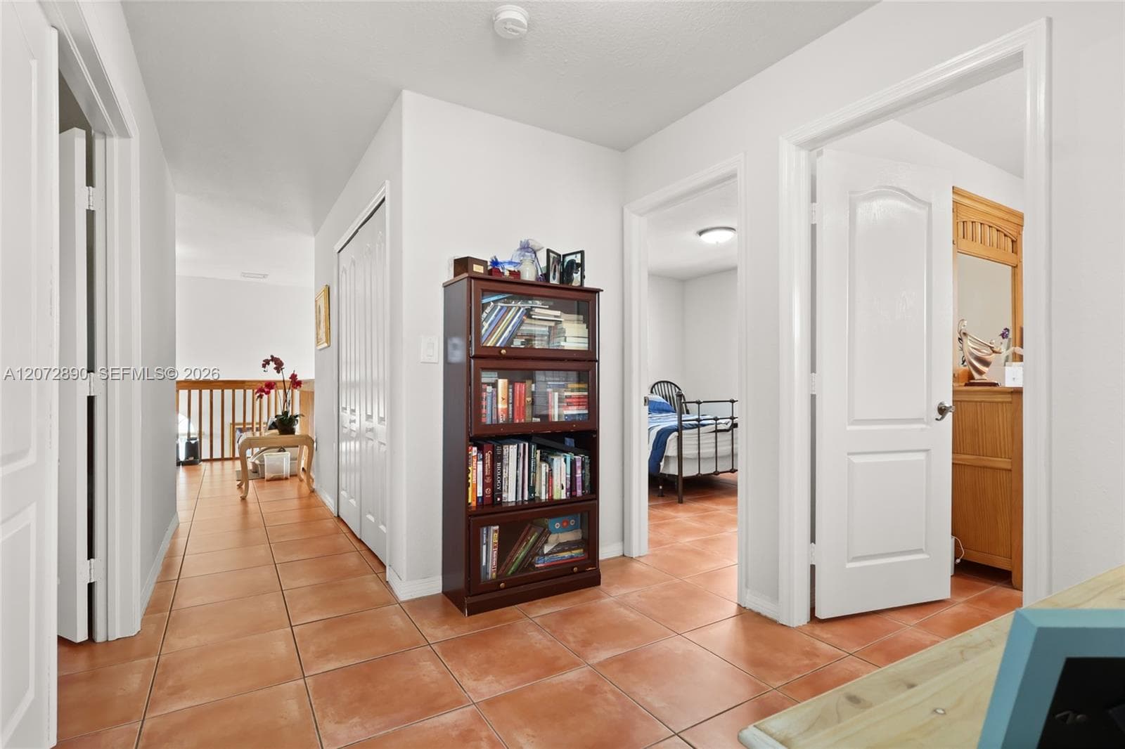 15867 SW 44th St photo 29