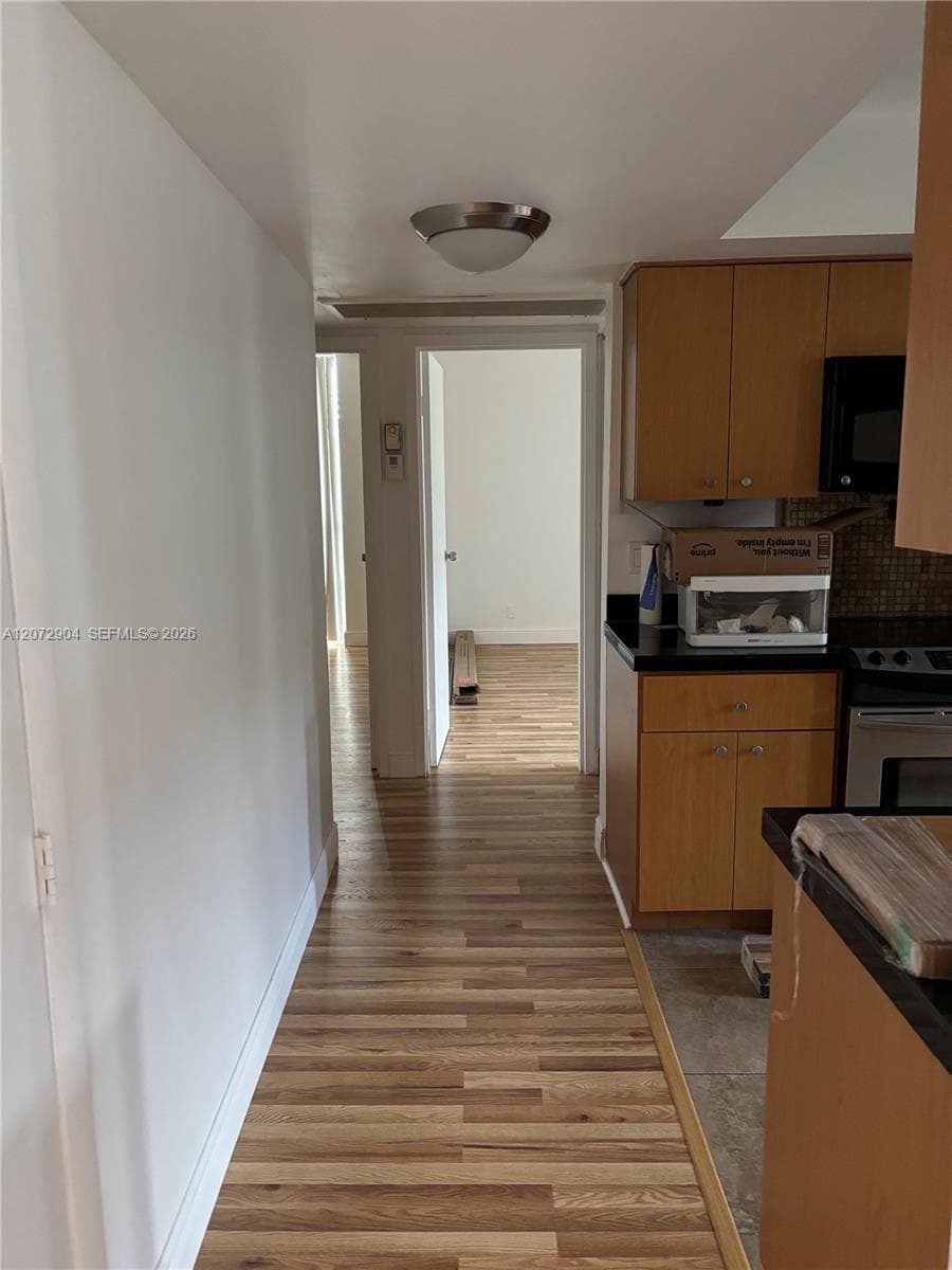 DESOTO PARK CONDO · #301 in Hallandale Beach - Photo 6