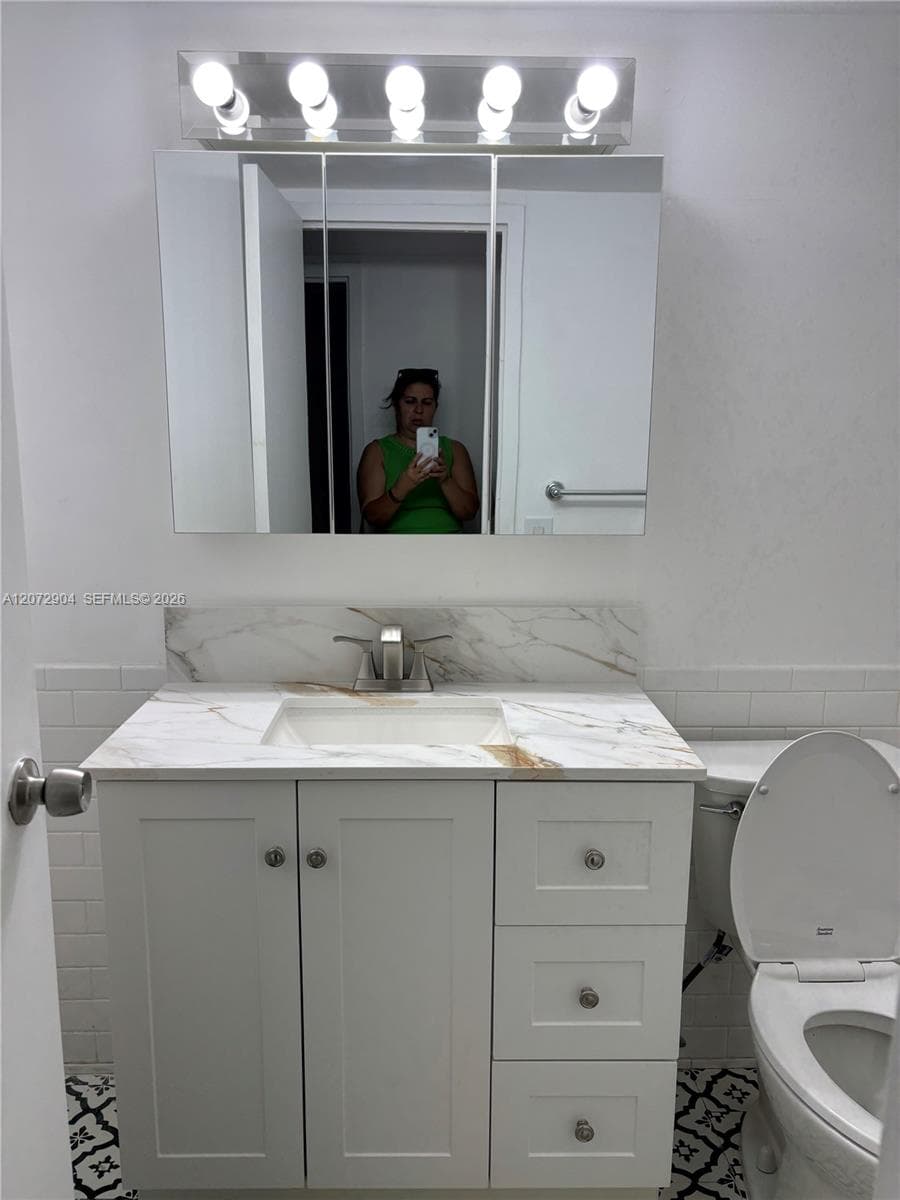DESOTO PARK CONDO · #301 in Hallandale Beach - Photo 11