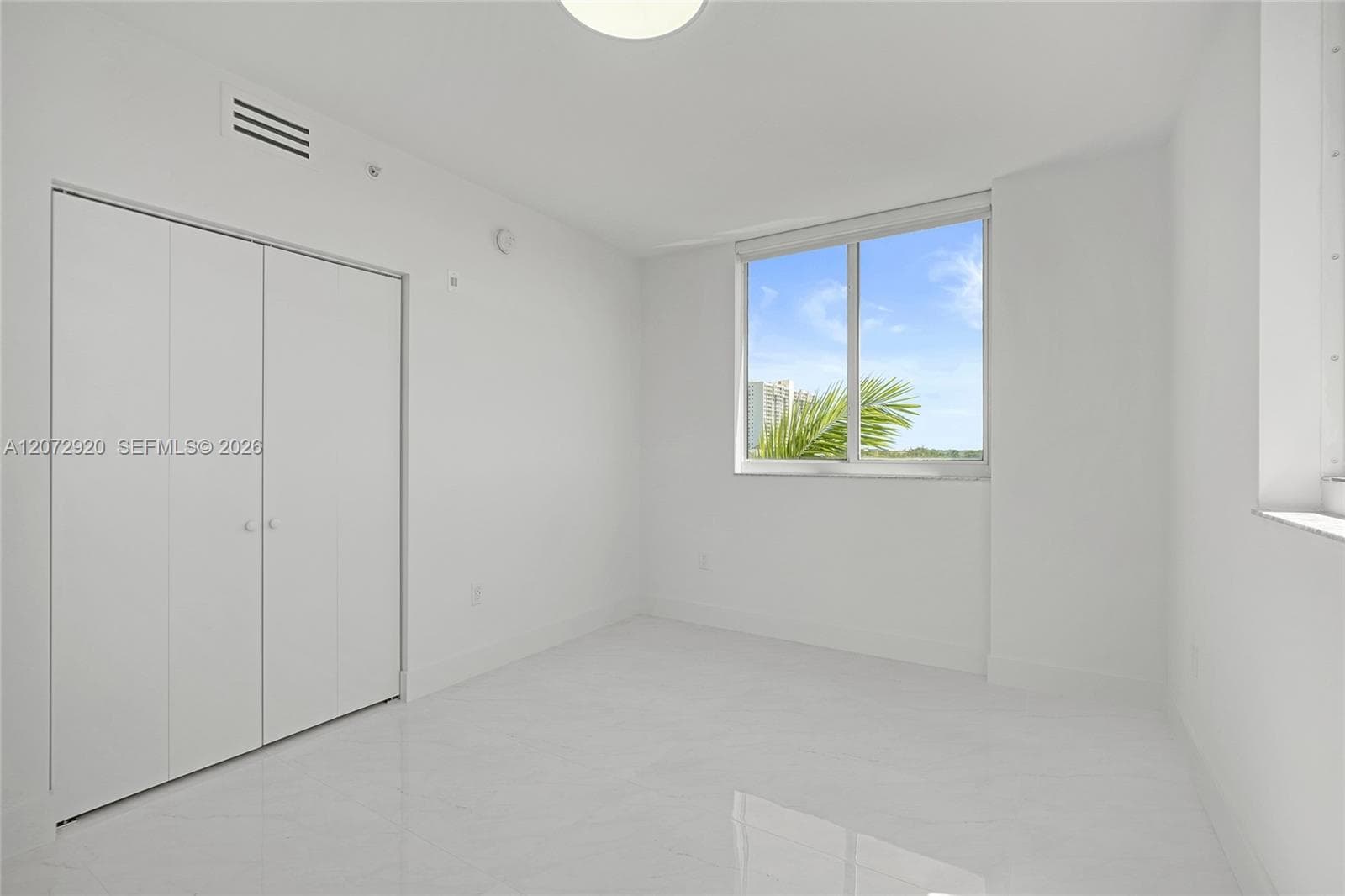 VENTURE AT AVENTURA WEST · #514 in Aventura - Photo 16