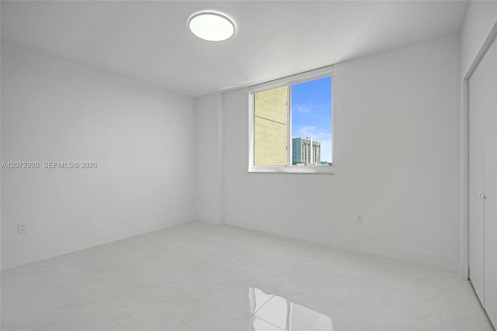VENTURE AT AVENTURA WEST · #514 in Aventura - Photo 20