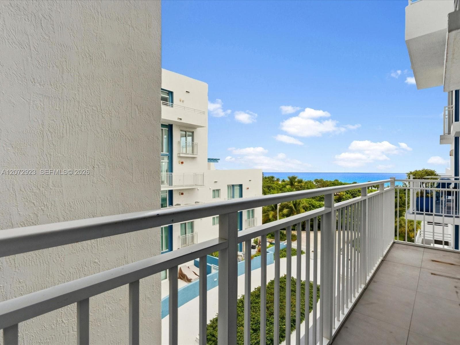 OCEANBLUE CONDO OF MIAMI · #703 in Miami Beach - Photo 2