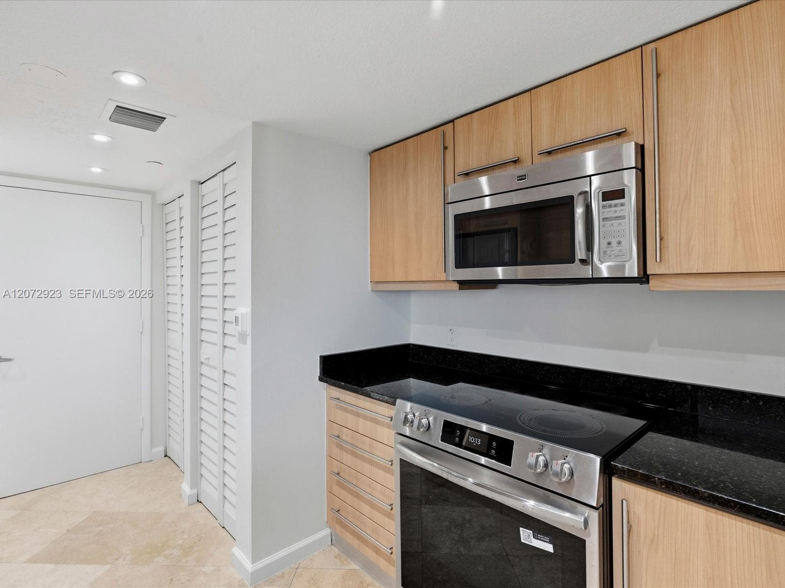 OCEANBLUE CONDO OF MIAMI · #703 in Miami Beach - Photo 16