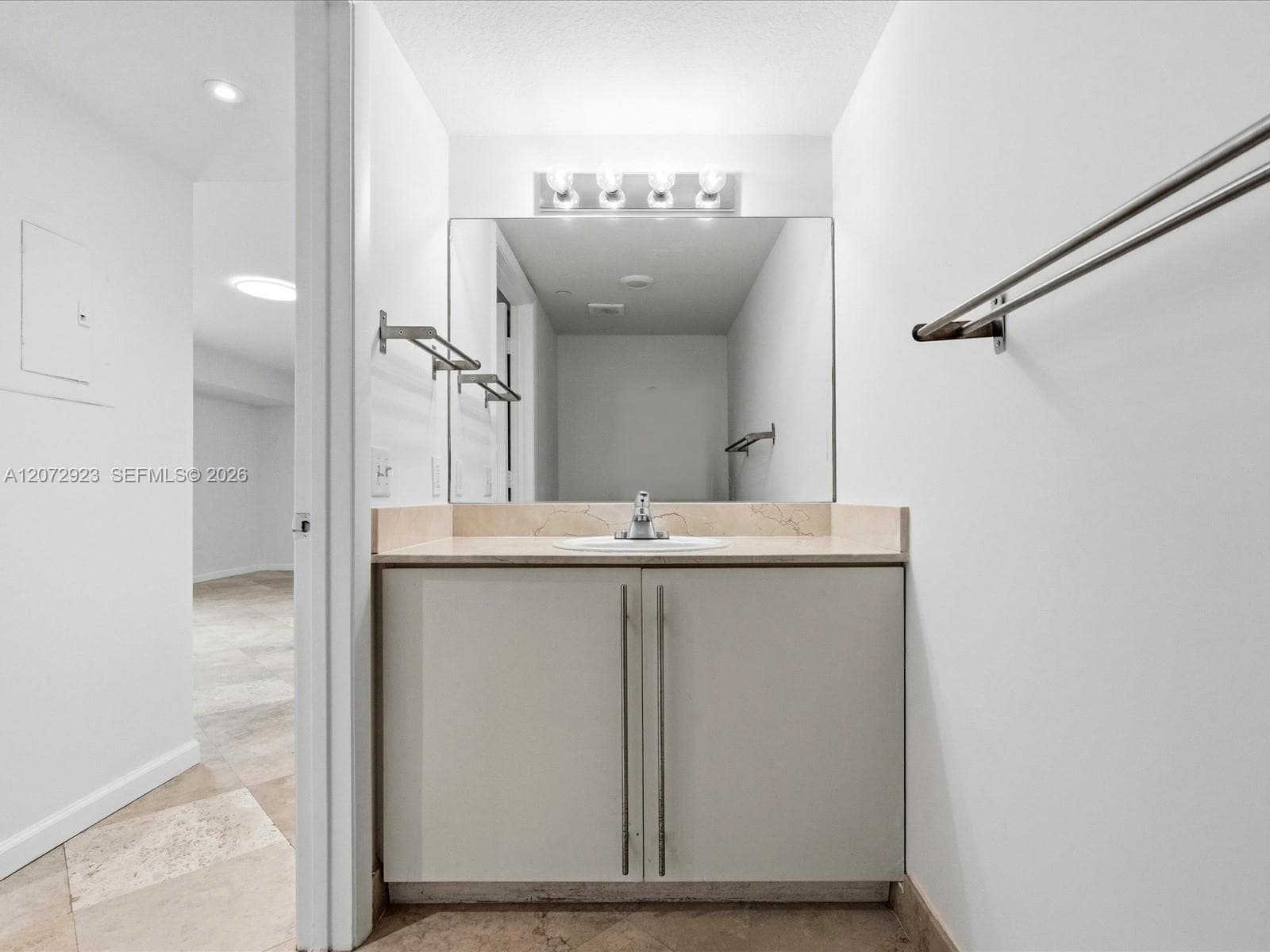 OCEANBLUE CONDO OF MIAMI · #703 in Miami Beach - Photo 22