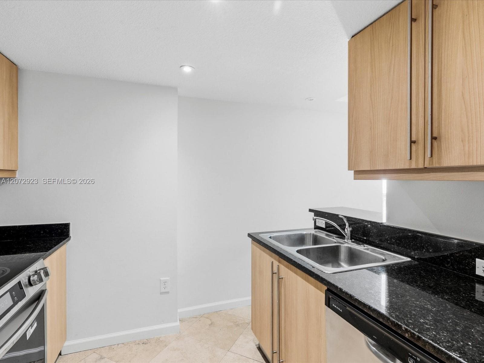 OCEANBLUE CONDO OF MIAMI · #703 in Miami Beach - Photo 14