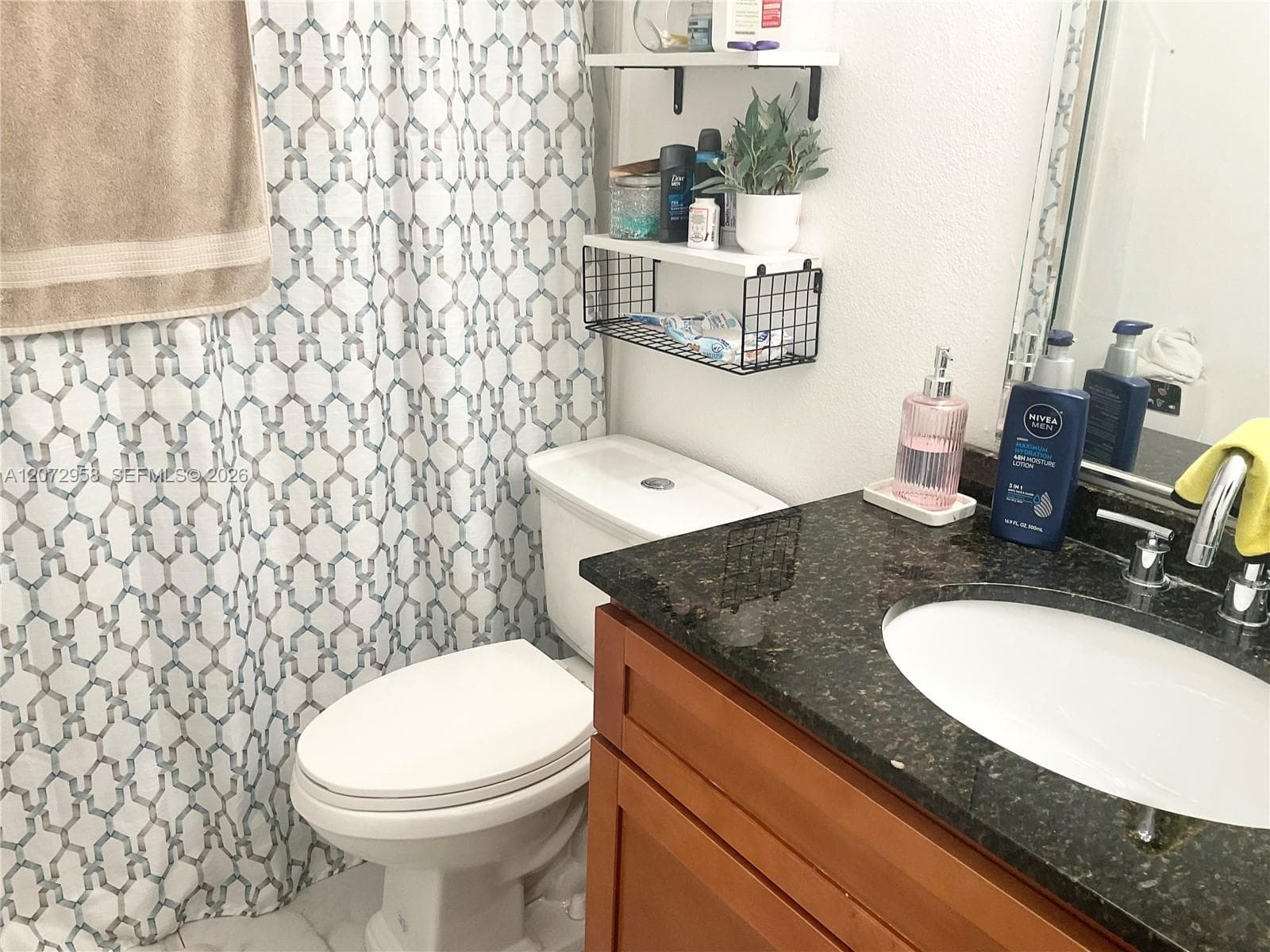 VENETIAN GARDENS @ COUNTR · #T207 in Hialeah - Photo 22