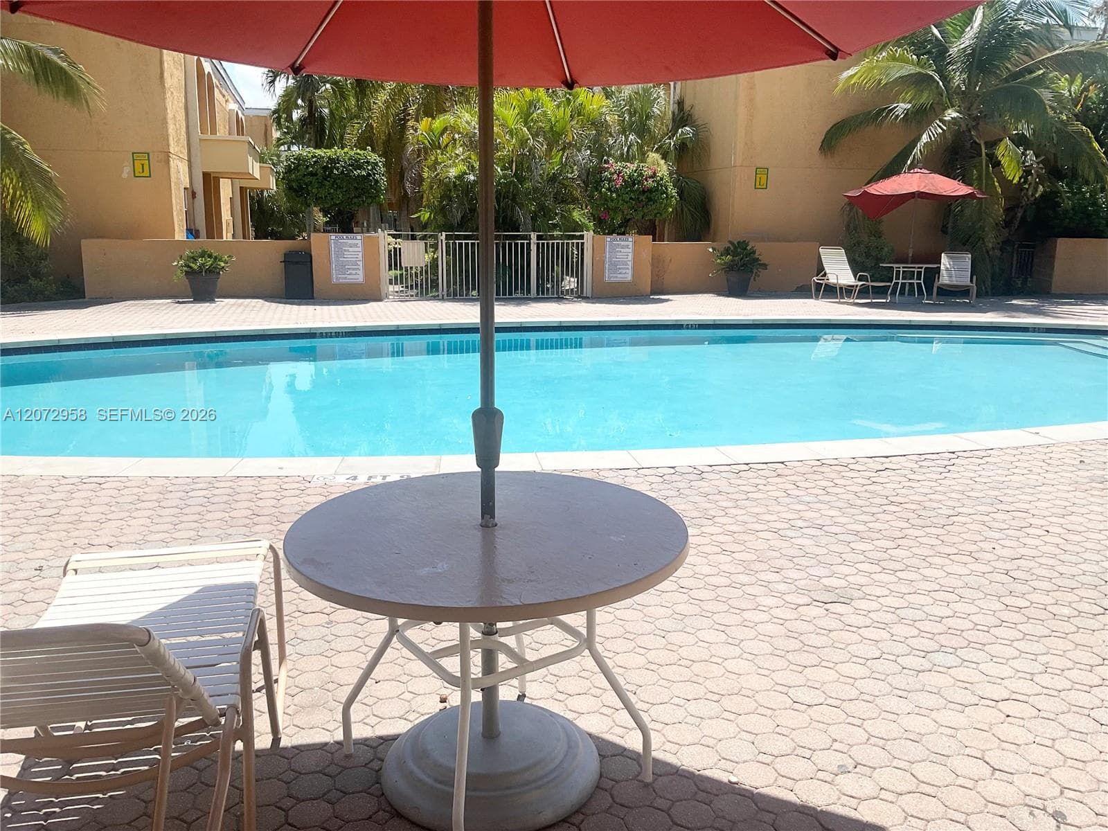 VENETIAN GARDENS @ COUNTR · #T207 in Hialeah - Photo 33