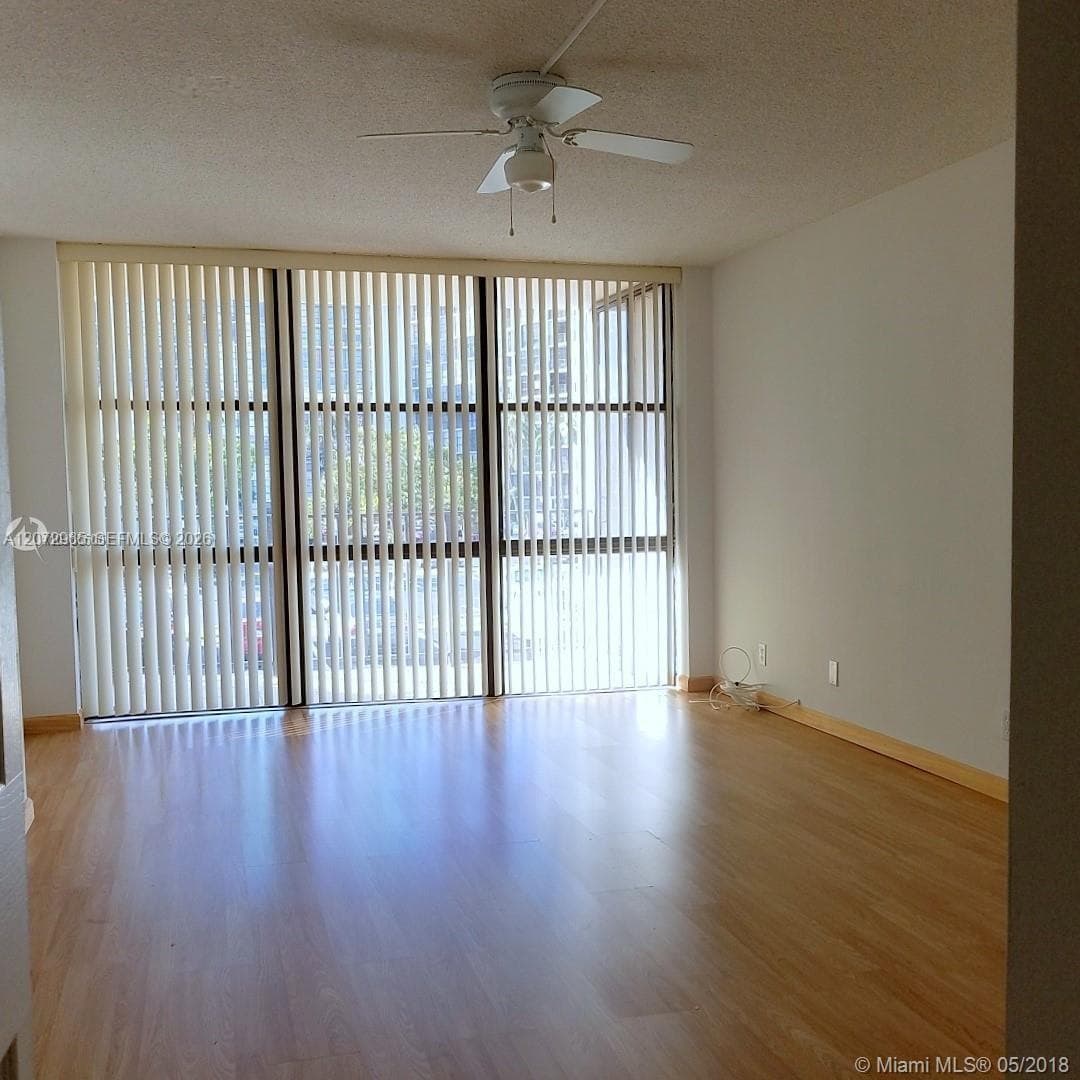 OCEANVIEW PARK CONDO · #216 in Hallandale Beach - Photo 11