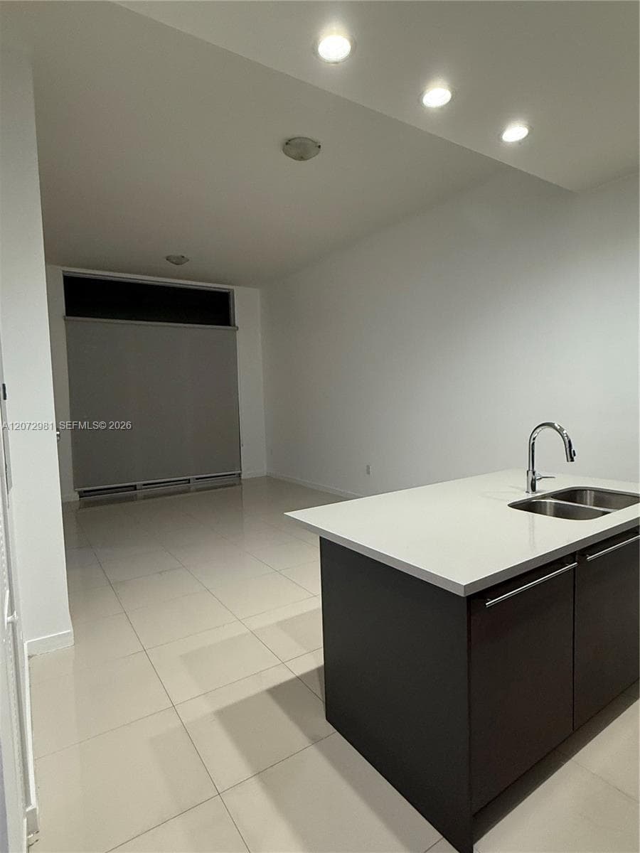 GRAND BAY COMMONS SOUTH · #813 in Doral - Photo 5