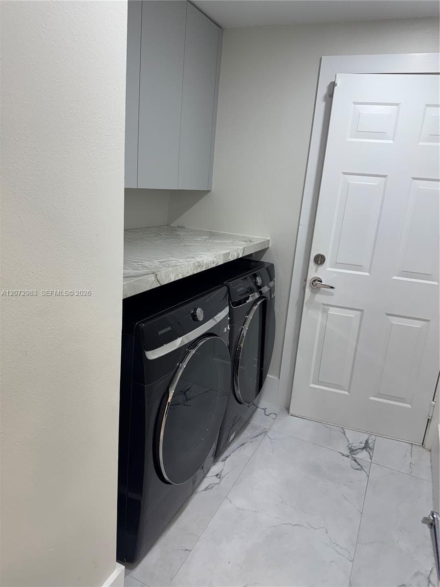 3121 SW 156th Ave photo 28
